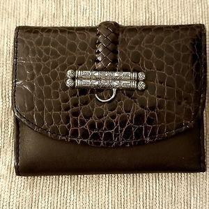 Brighton wallet